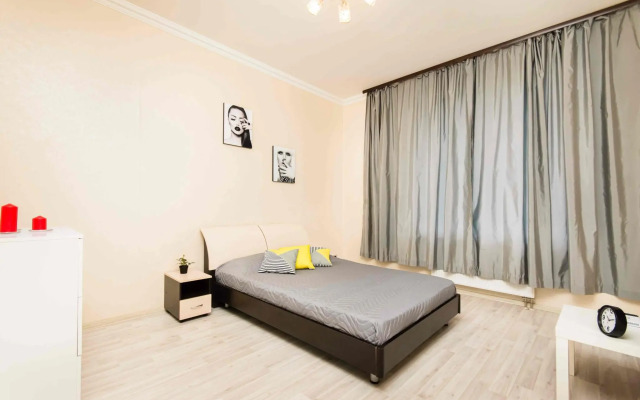 Apartments on Sibgat Hakim Street