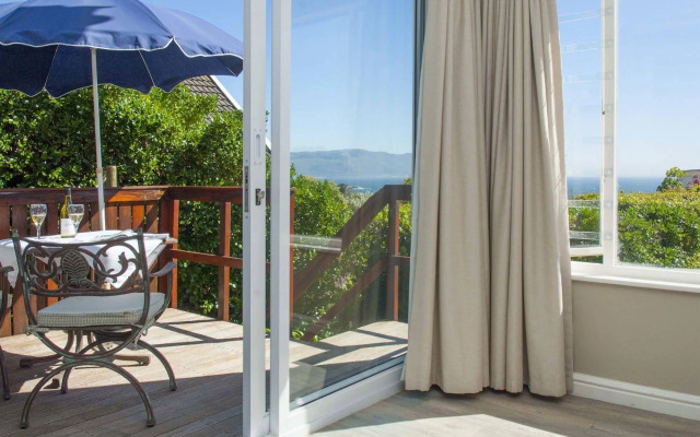 Restio Garden Studio