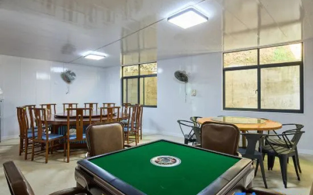 Jing County is a bed and breakfast