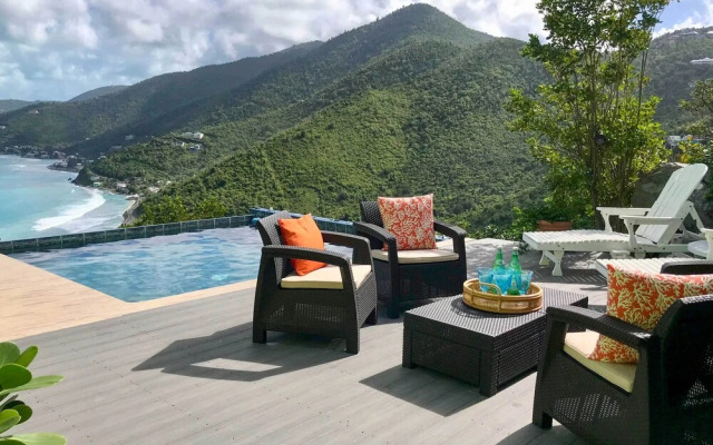 'tortola Adventure' Private Villa: Ocean-view Pool