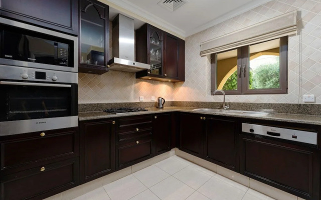 Burj Khalifa Community by Maison Privee