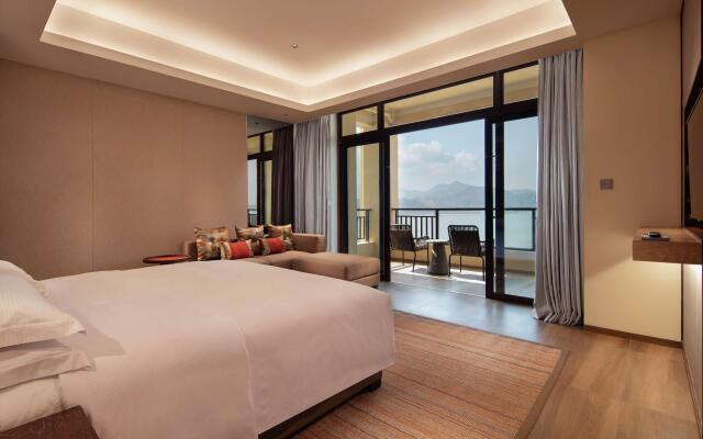 DoubleTree by Hilton Huidong Resort