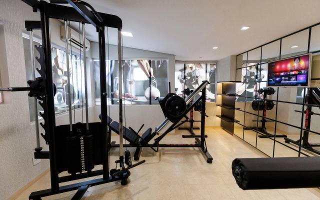 Tonello Business Hotel