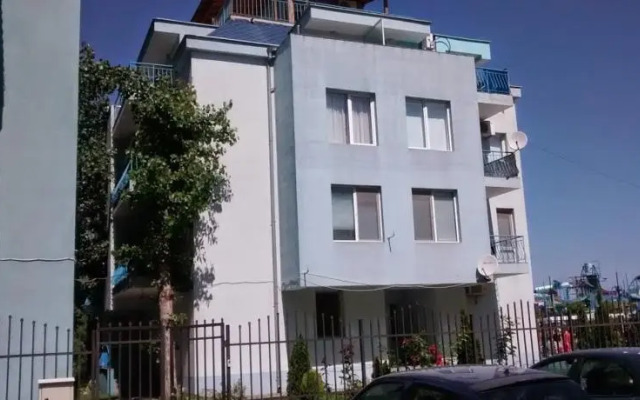 Violet Garden Apart Complex