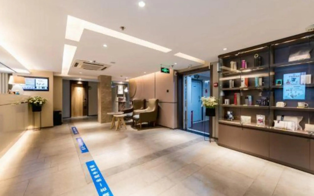 Homeinn · neo (Qinhuangdao Hebei Street Middle Section Sun City)