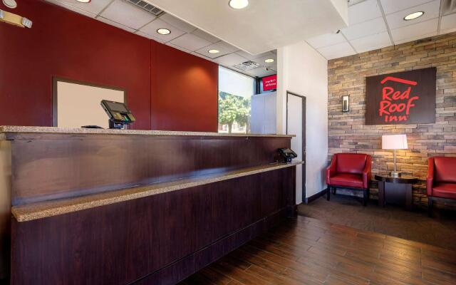 Red Roof Inn Atlanta - Suwanee/ Mall of Georgia