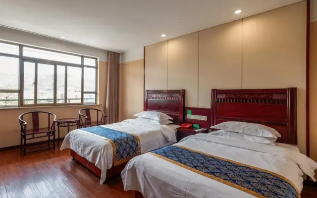 GreenTree Alliance Chizhou Jiuhuashan Zodiac statue of God Hotel