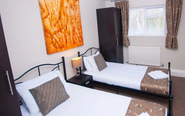 Somerton Lodge Hotel