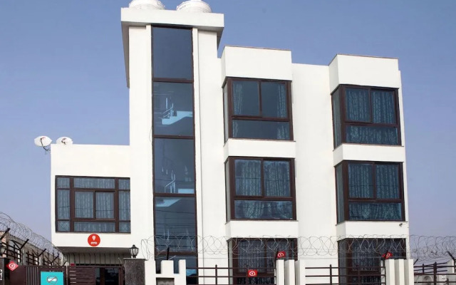 OYO Rooms Cyber Park II