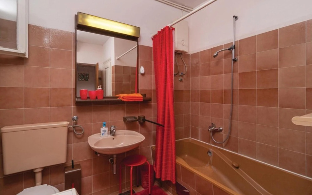 Beautiful Apartment in Povlja With 2 Bedrooms and Wifi