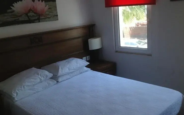 Michelle's Suites