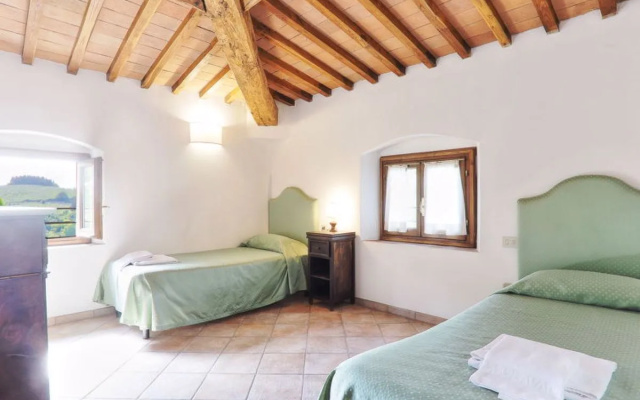 Chiantishire Retreat 25356