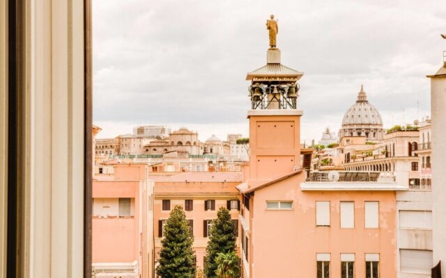 Large Bright Flat 15 Mins From Castel Sant'angelo