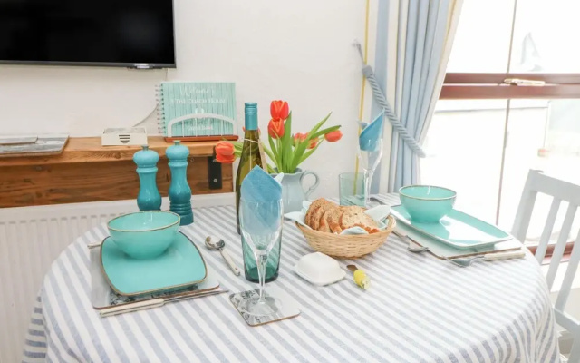 5 The Coach House