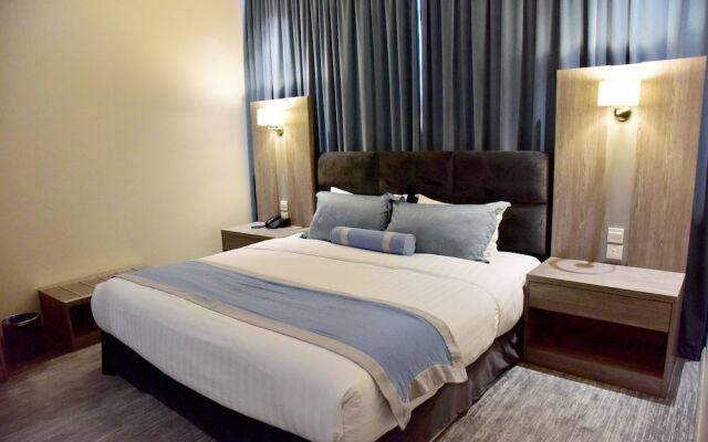 grand silverton hotel