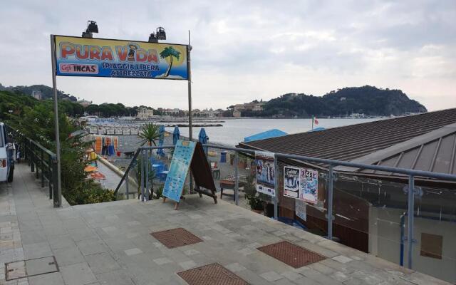Sestri AR122 Executive Penthouse
