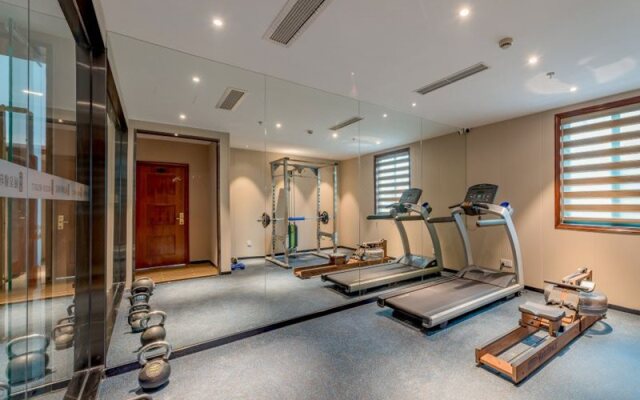 Rezen Select - Ningbo Railway Station, Tianyi Square