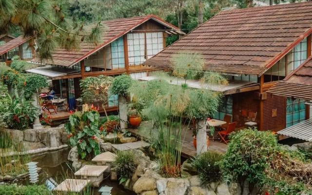 Vila Air Natural Resort