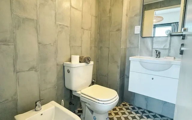 Spacious Penthouse in excellent Area by BT Homes