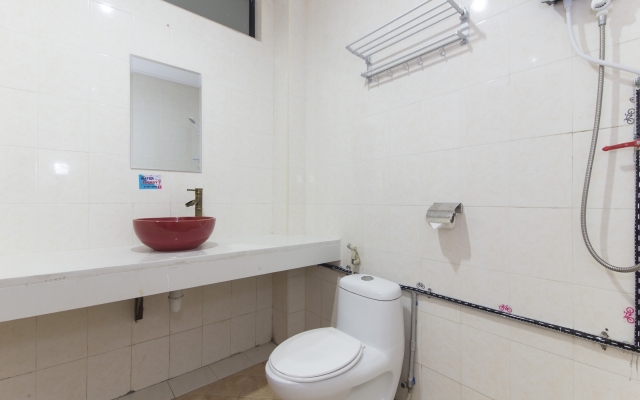 OYO 564 Y Hotel