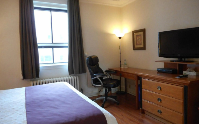 Hotel St-Denis
