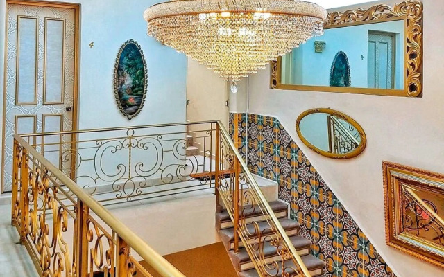 Petit Hostel