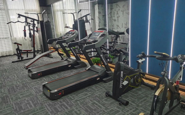 Manju Zhengzhou World 360