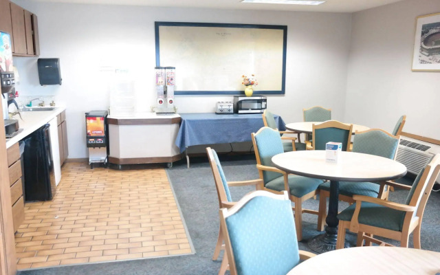 Quality Inn Madison West Near University Area