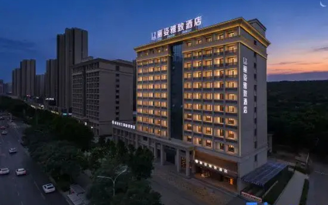 Lizi Elegant Hotel