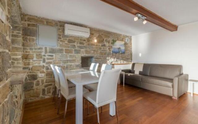 Riba Apartment