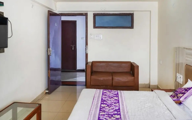 Hotel Om Plaza
