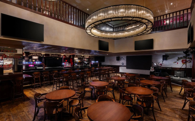 Grand Millennium Al Wahda