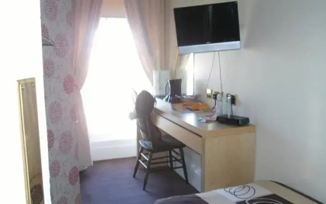 Seahaven Hotel