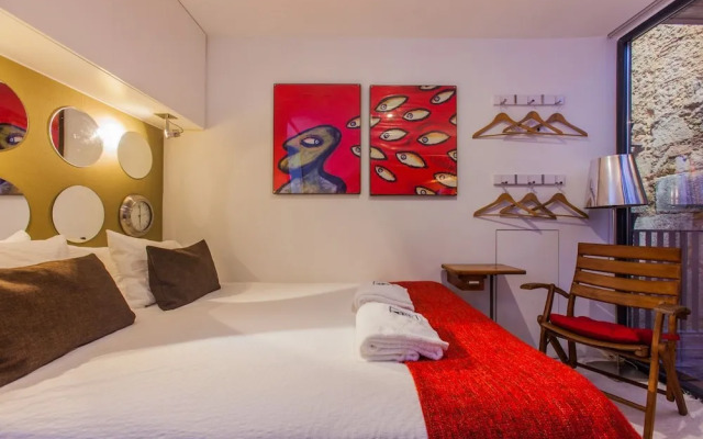 The Old Stables Chiado Apartments