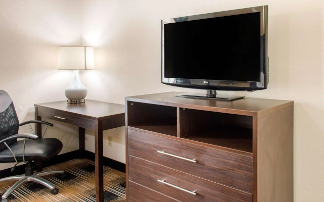 Quality Inn Pooler - Savannah I-95