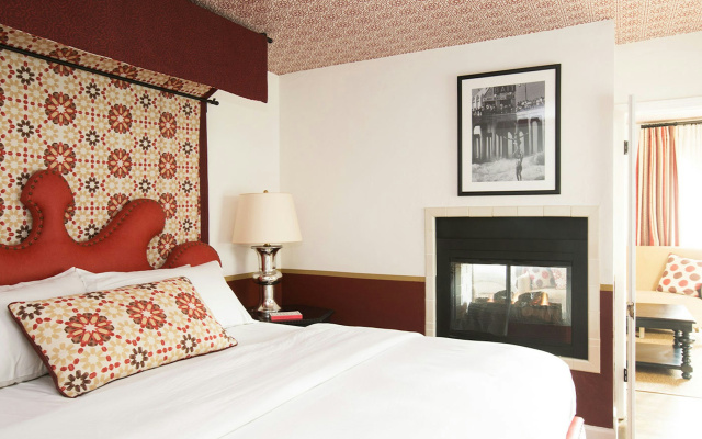 Casa Laguna Hotel & Spa