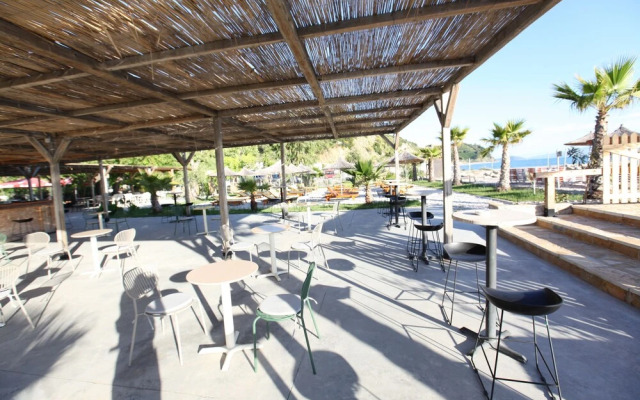 Bunec Beach Resort