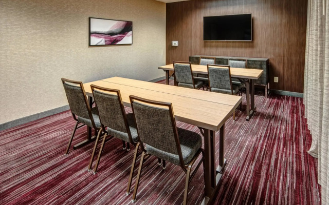 Courtyard by Marriott Memphis Germantown