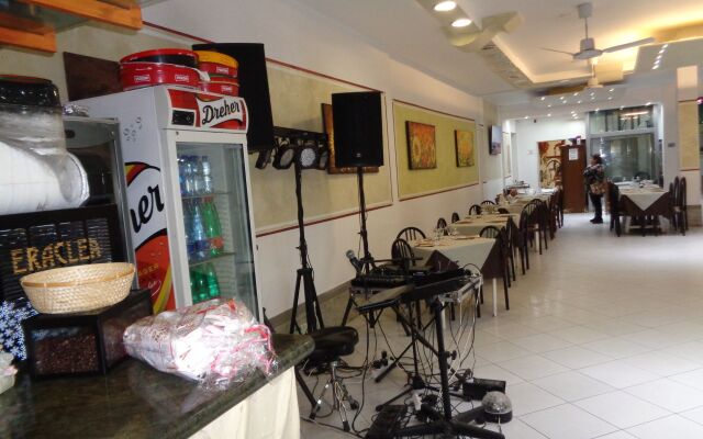 Hotel Ristorante Pizzeria Le Voilier