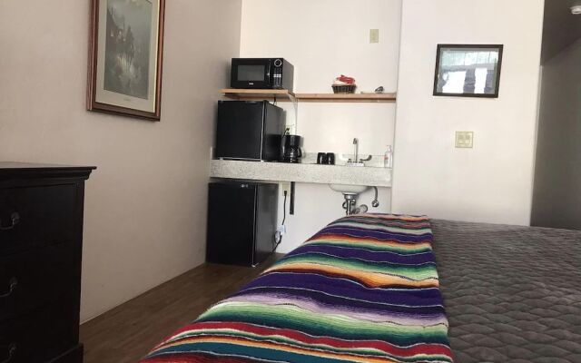 Katie's Cozy Suites