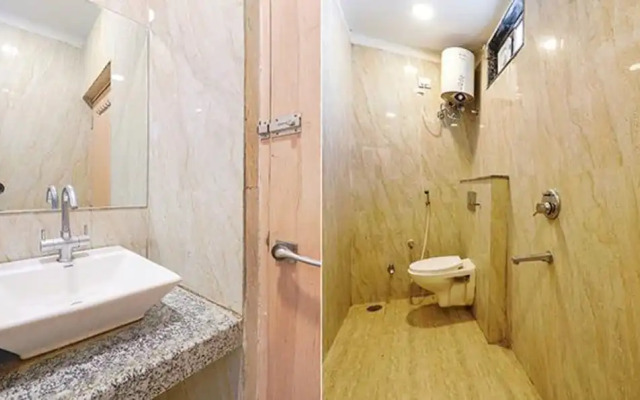 Fabhotel Royal Aanandam