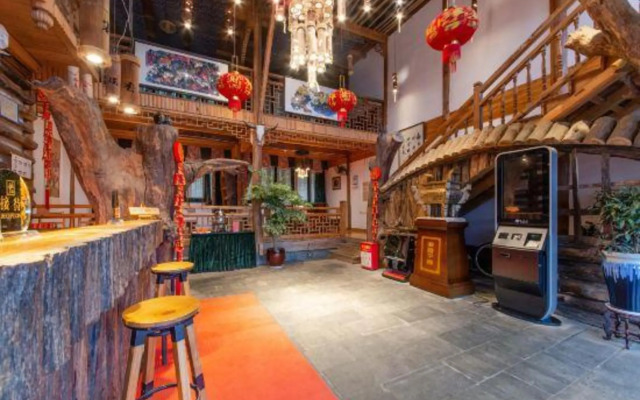 Fengxiang Yaozhai Hotel
