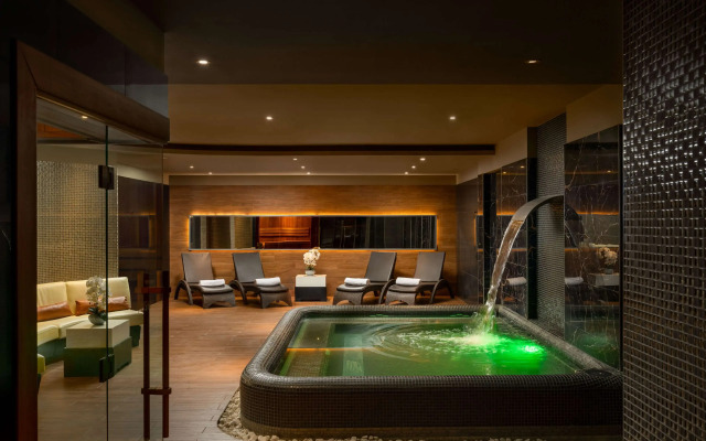Radisson Blu Leogrand Hotel