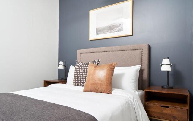Sonder — Luna Apartments