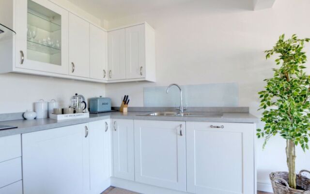 Harbour View 22728