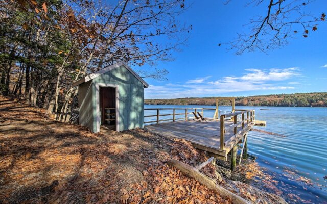 Riverfront Coastal Escape With Deep Water Dock!