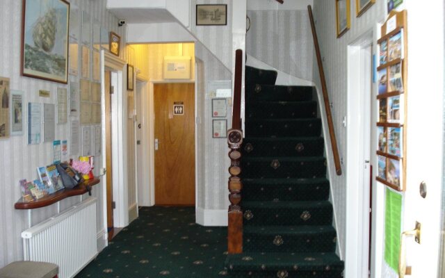 Aveland House
