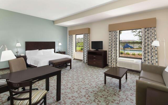 Hampton Inn & Suites Savannah-Airport