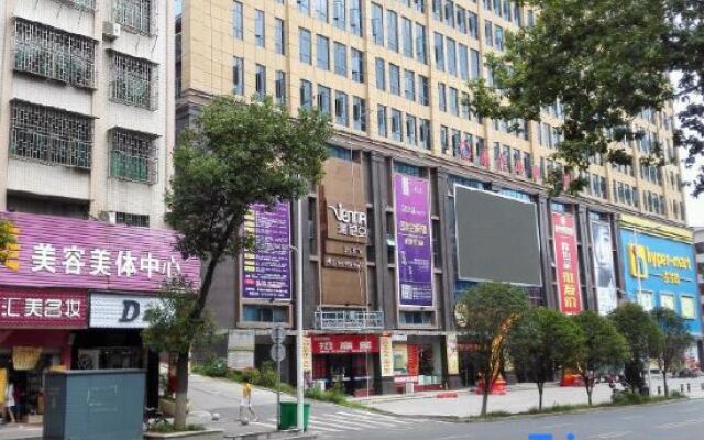 Yongxing Liangshi Hotel