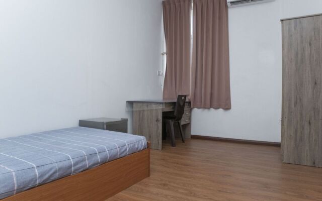 SPOT ON 90341 Jackie Home